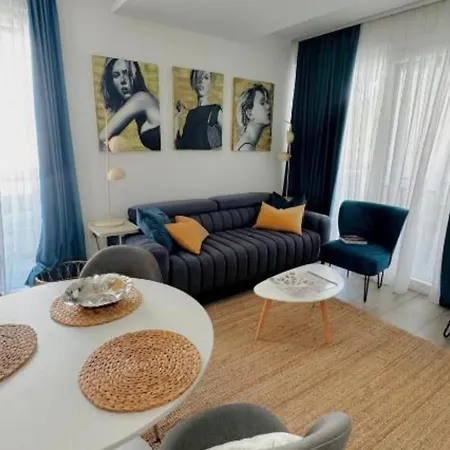 Luxart Gallery Krk Apartment *